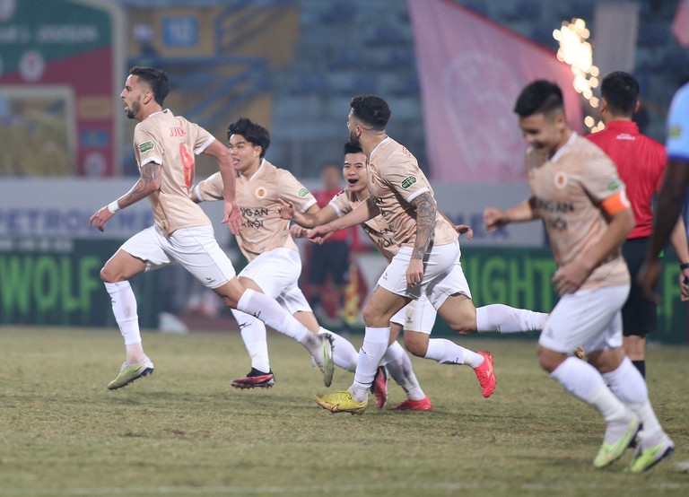 Thắng Bình Dương, CAHN lại nghĩ chuyện vô địch