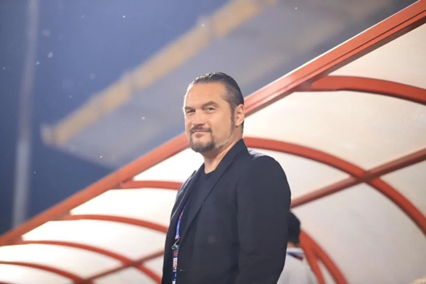 Thắng SLNA, HLV Popov thừa nhận điều bất ngờ