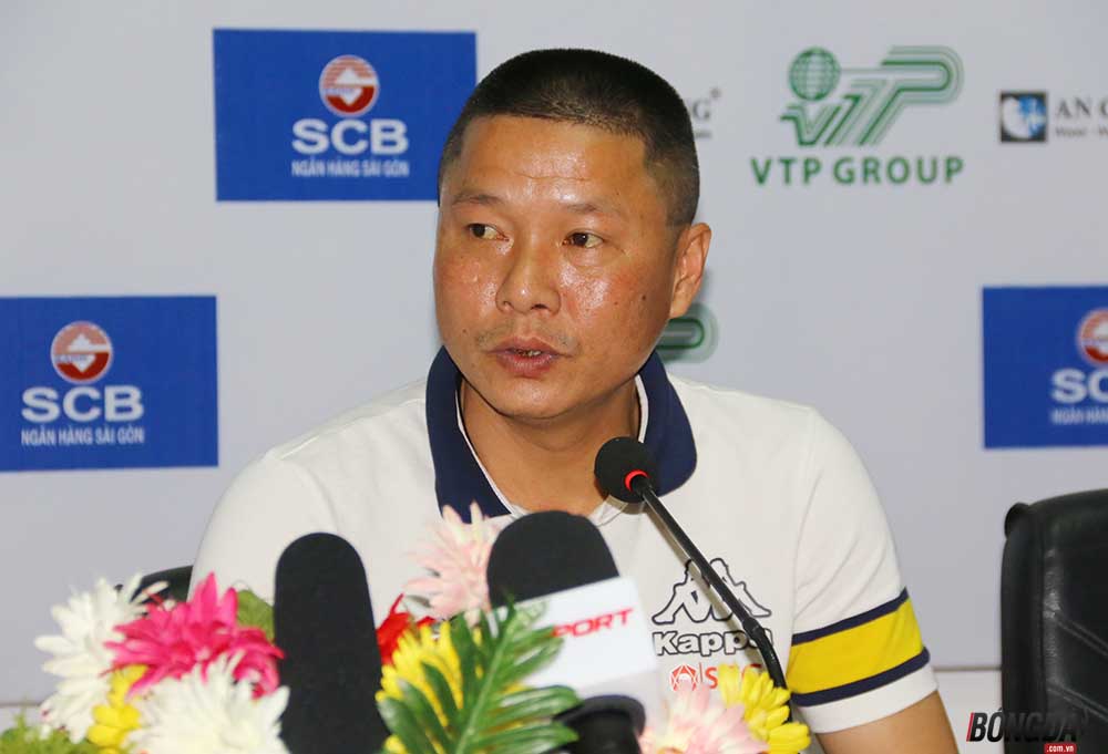 Thắng trận “Derby U23” trên phố núi, HLV Hà Nội FC nói gì?