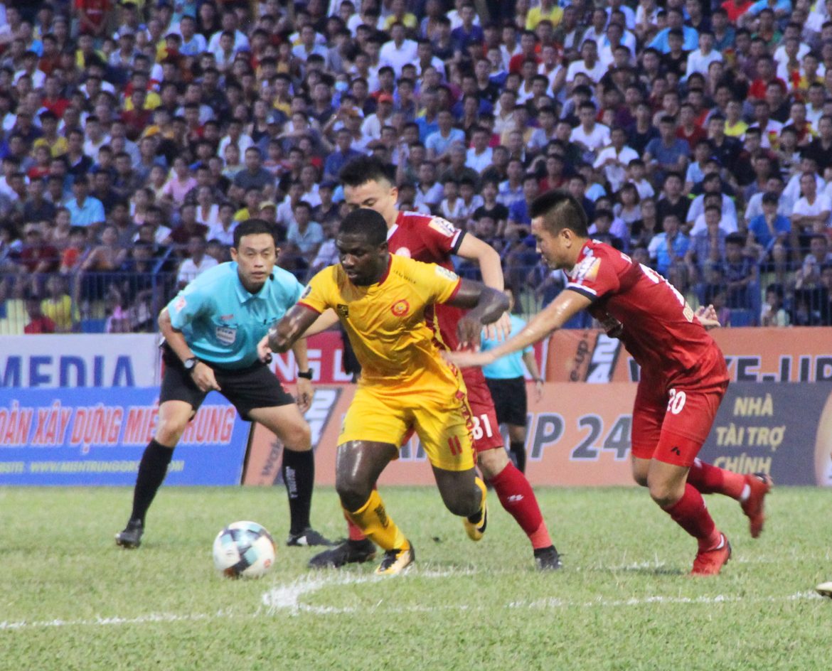 Thanh Hóa 3-3 TP.HCM: Rượt đuổi ấn tượng, cưa điểm kịch tính