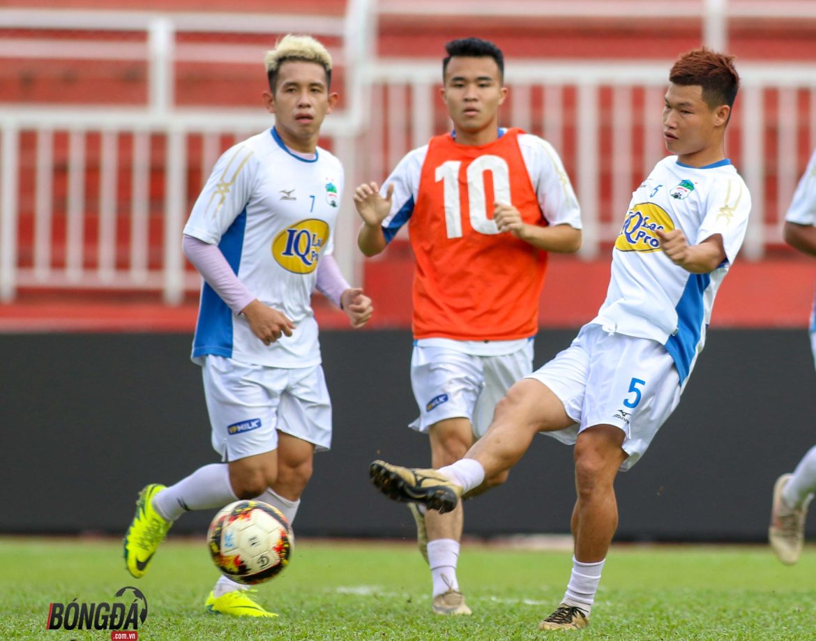 Thầy Công Phượng xác nhận thực hư chuyện HAGL mua Bùi Tiến Dũng