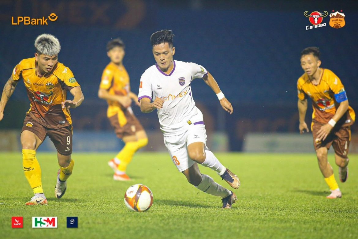 Thay tướng không đổi vận, HLV Bình Dương nói gì?