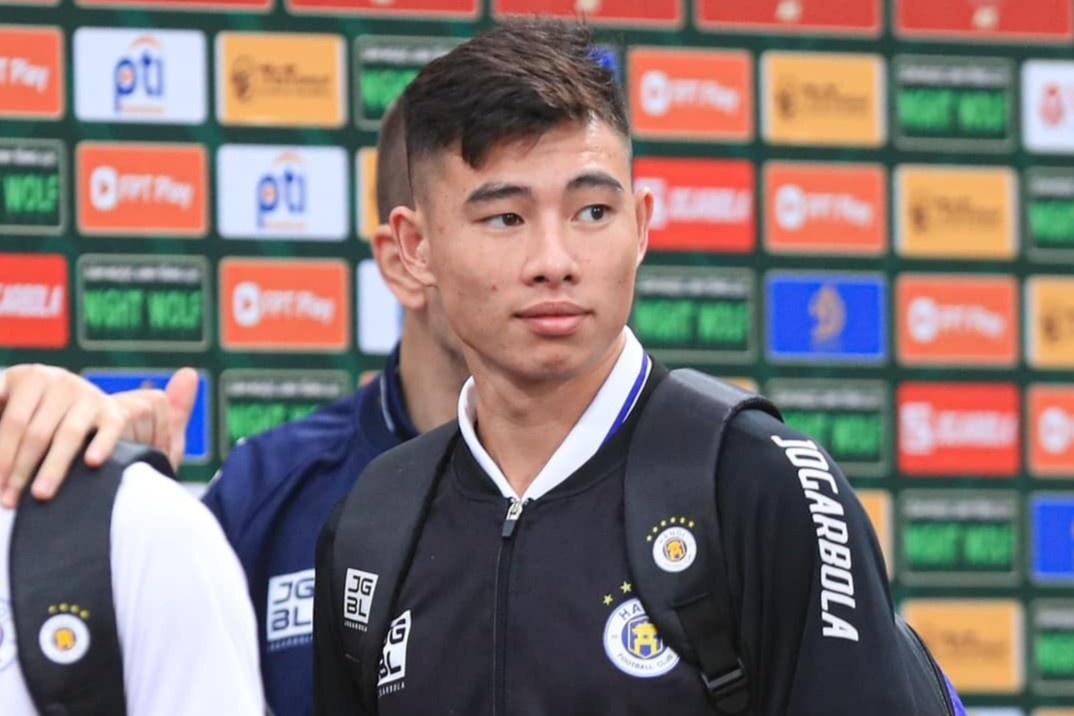 Thủ môn số một U22 Việt Nam sai lầm khiến Hà Nội thua 1-3