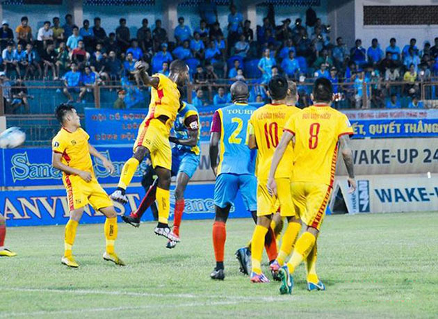 Tiếp tục thất bại, vực thẳm đang chờ đón thầy trò HLV Võ Đình Tân