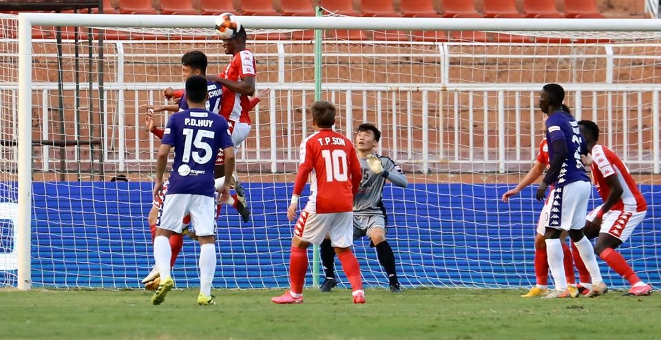 TP.HCM mất Siêu cúp: Thành Rome không thể xây xong trong một ngày