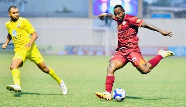 Trận cầu sinh tử ở V-League