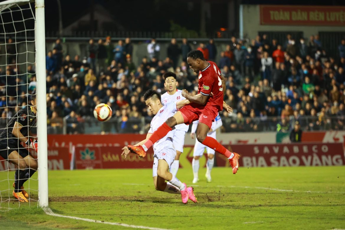 Trận thứ 7 không thắng, HLV Hải Phòng lên tiếng về Xuân Trường và Trọng Hoàng