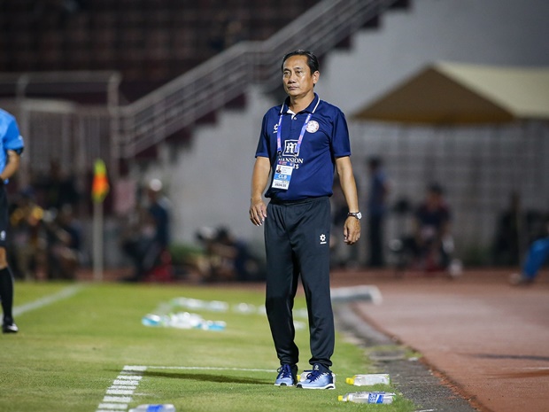 “Trận thua Hà Nội không ảnh hưởng đến CLB TP.HCM”