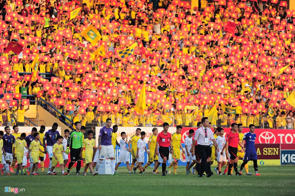 Trò cưng của Miura giúp Hà Nội T&T đánh bại SLNA