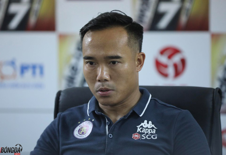 Trợ lý HLV Hà Nội FC nói gì về Kébé trong ngay “khai súng” ?