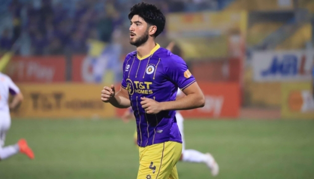 Trung vệ Mỹ gốc Việt: “Tôi muốn thi đấu cho đội tuyển Việt Nam”