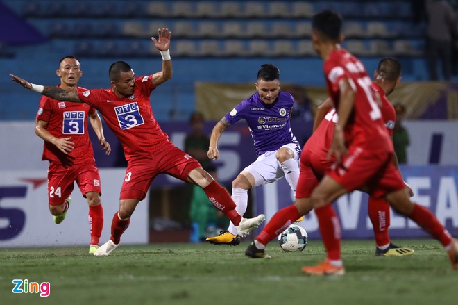 Tự đốt lưới nhà, Hải Phòng ngã ngựa trước CLB Hà Nội tại Hàng Đẫy