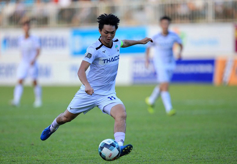 Tuấn Anh ghi bàn sau 4 mùa giải V-League: “Tiểu Mozart” và bản giao hưởng số 2