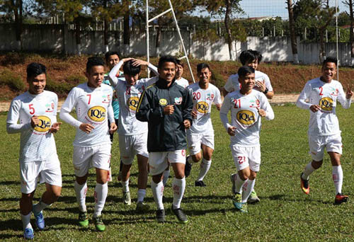 Tuấn Anh lao vào tập luyện cùng HAGL