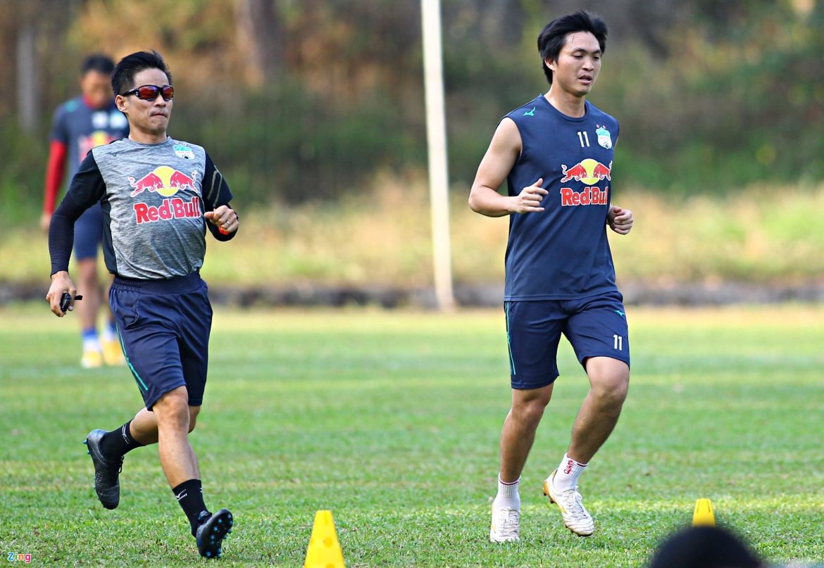 Tuấn Anh tập phục hồi ở HAGL