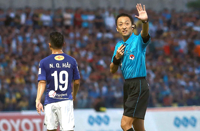 V-League 2017: “Vua” thất thủ sân nhà, nỗi đau khó nguôi