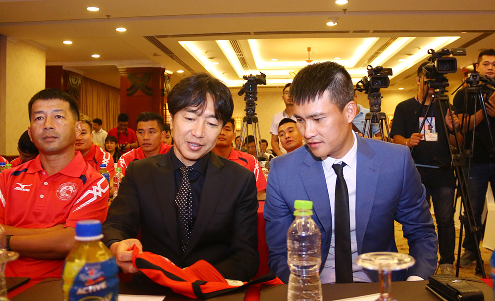 V-League 2018: Chờ làn gió mới trên băng ghế huấn luyện