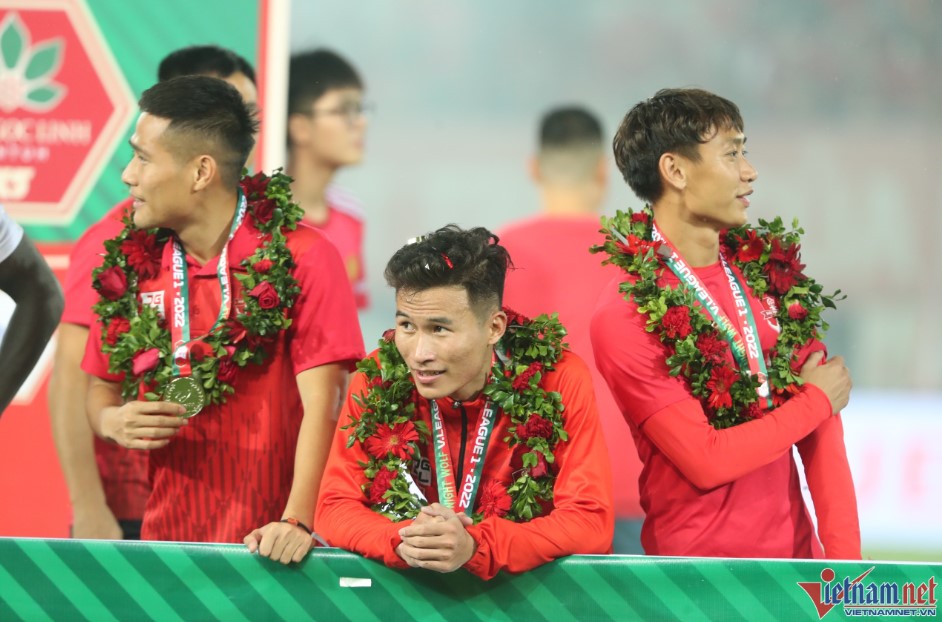 V-League 2022: HAGL mất giá trầm trọng và sự thờ ơ của bầu Đức