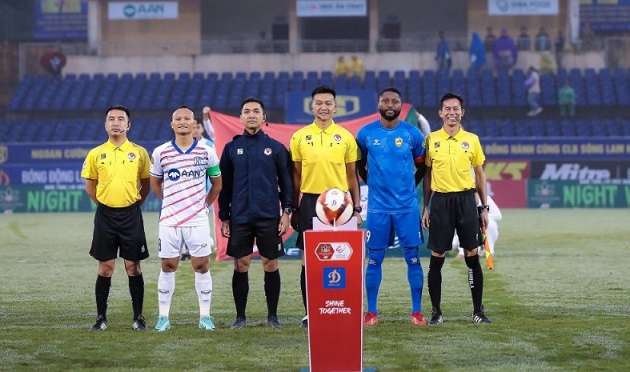 V.League 2025/26: Từ suất rớt hạng đến VAR, bóng đá Việt sẽ khác?