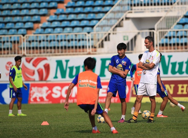 V-League hối hả với Tết: Quân U23 Việt Nam có kịp… thở?