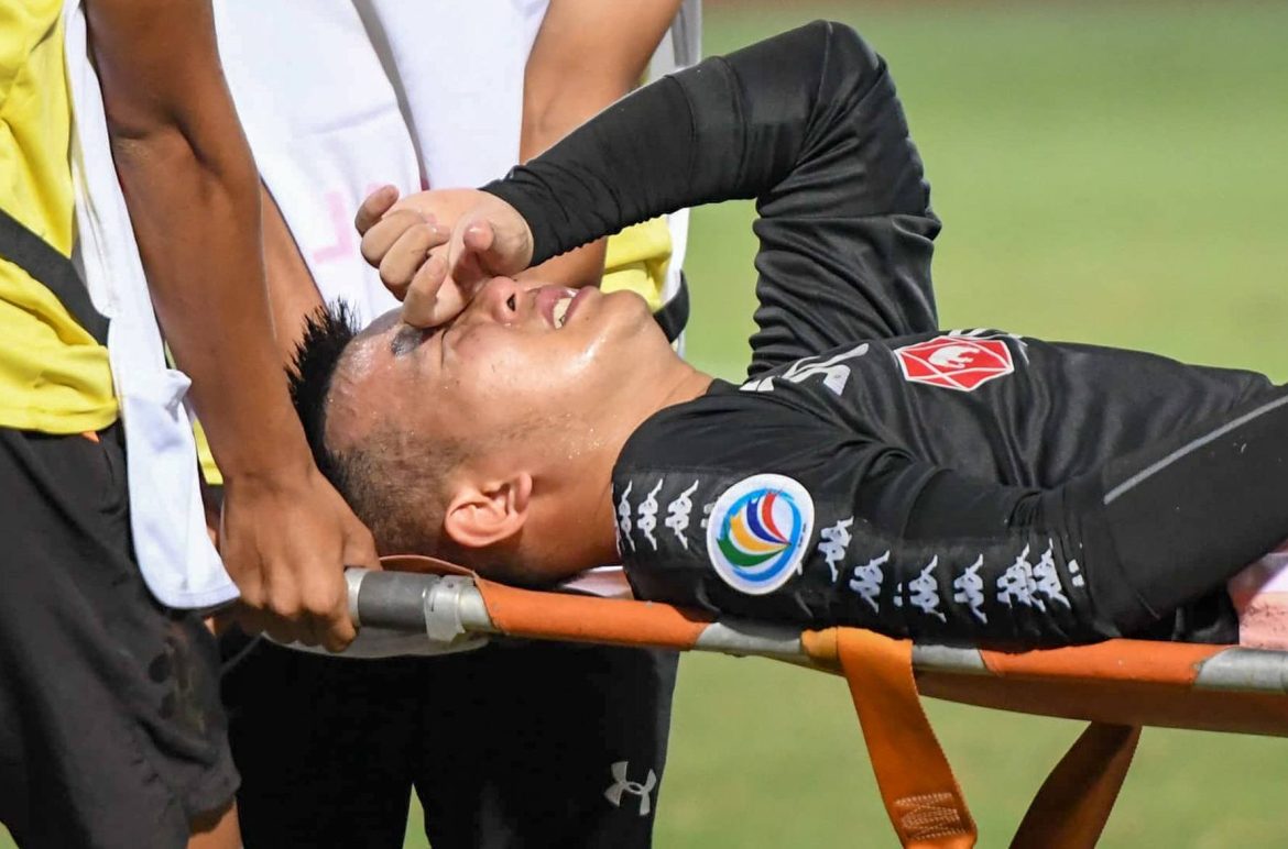 Văn Công nghỉ thi đấu 1 tháng: Chờ màn thể hiện của Bùi Tiến Dũng