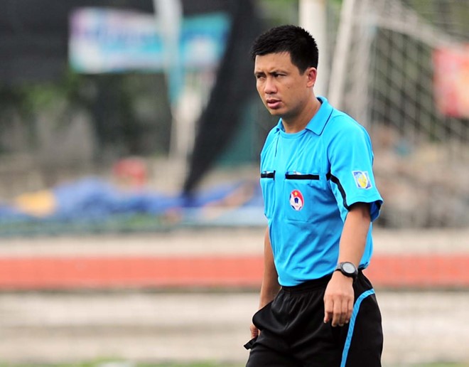 Vấn nạn trọng tài Việt Nam: Sự cứng rắn nửa vời