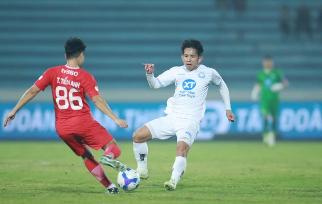 Vòng 15 V-League: Ngôi đầu biến động; Nhóm cuối giành giật sự sống