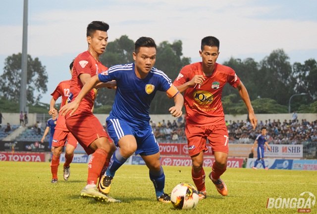 Vòng 22 V-League: Xứ Quảng Đà vấp ngã, HAGL tìm thấy tia sáng