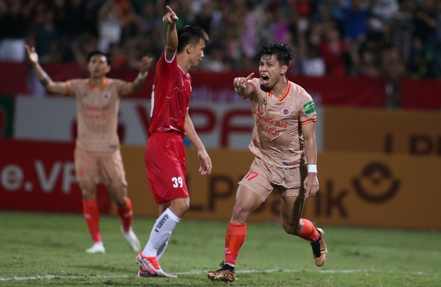 Vòng 3 GĐ 2 V-League 2023: Tứ mã đua vô địch; Nghẹt thở nhóm trụ hạng