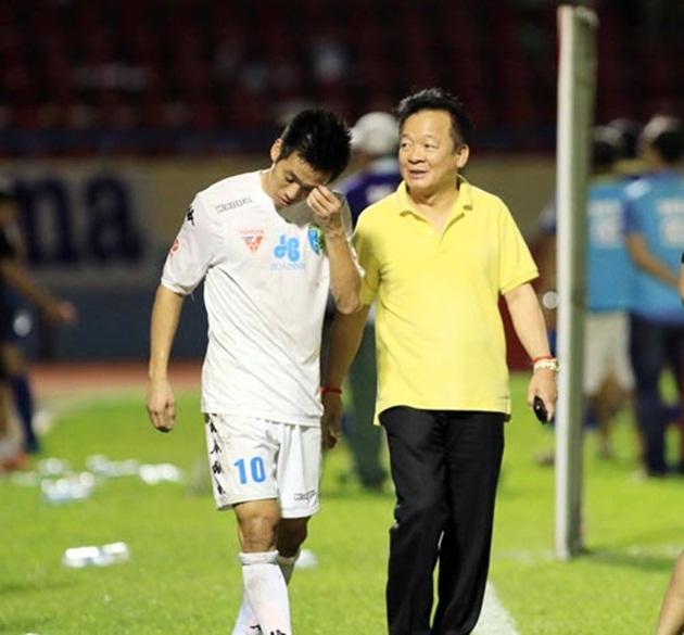 VPF muốn bầu Hiển ngừng chi phối nhiều CLB