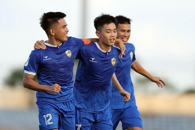 Xác định đội bóng lên hạng V-League 2023/2024; Xuân Mạnh nói lời gan ruột chia tay SLNA