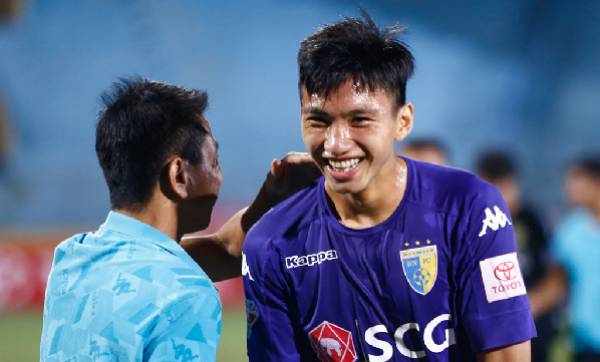 Xác định thời điểm Đoàn Văn Hậu tái xuất sân cỏ Việt Nam