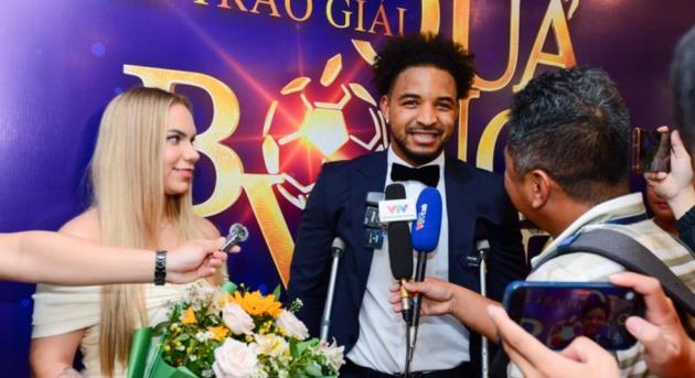 Xuân Son gửi thông điệp khi được vinh danh ở Lễ trao giải Quả bóng vàng