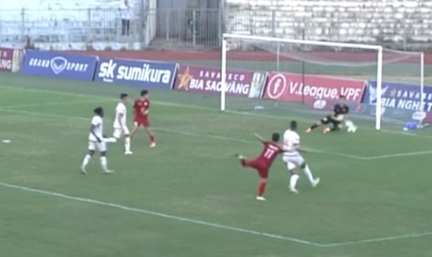 Xuân Trường góp 1 kiến tạo, Hà Tĩnh đả bại Bình Dương