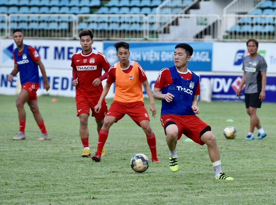 Xuân Trường – Tuấn Anh luyện công trên phố núi, sẵn sàng nghênh chiến Quảng Nam